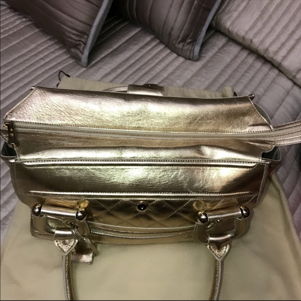 Authentic Burberry large metallic leather purse - Picture 5 of 8